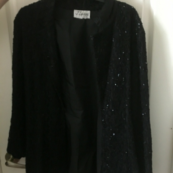 Womans Jacket - Picture 1 of 2